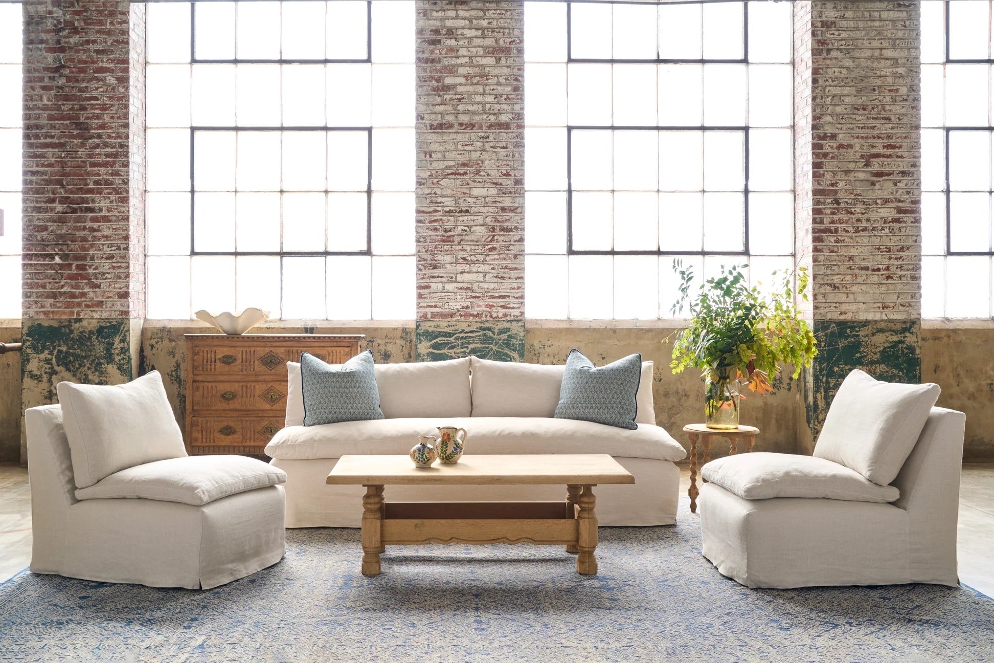 SALT CREEK ARMLESS SLIPCOVERED CHAIR