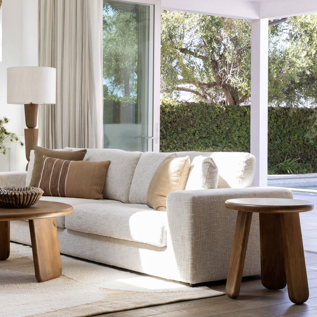 AMARA SIDE TABLE